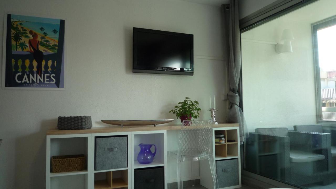 Appartementfrontdemersaintraphaelsantalucia Екстериор снимка